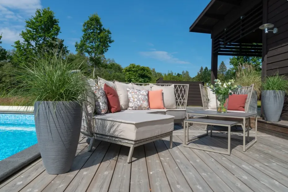 Hillerstorp Hillerstorp Jet Set lounge-nojatuoli Beige