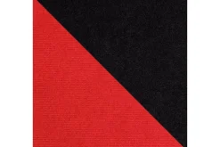 Vuodesohva Nyarp 4:n ist tupladivaanilla Punainen/Musta